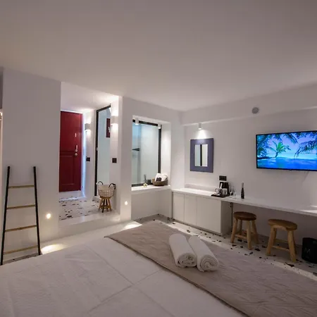 My Comfy Windmills * Mykonos Town